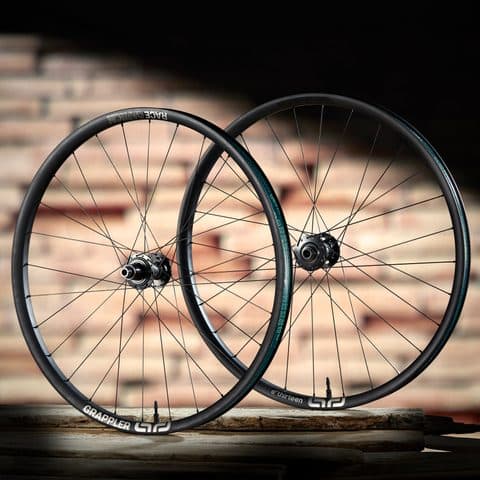 e*thirteen Grappler Race Carbon Enduro MTB Wheels